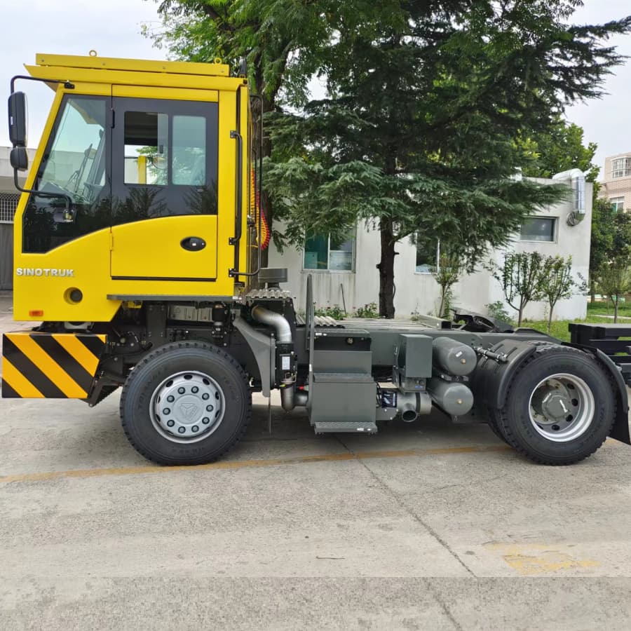  Sinotruk Hova 4x2 Terminal Port Horse Truct