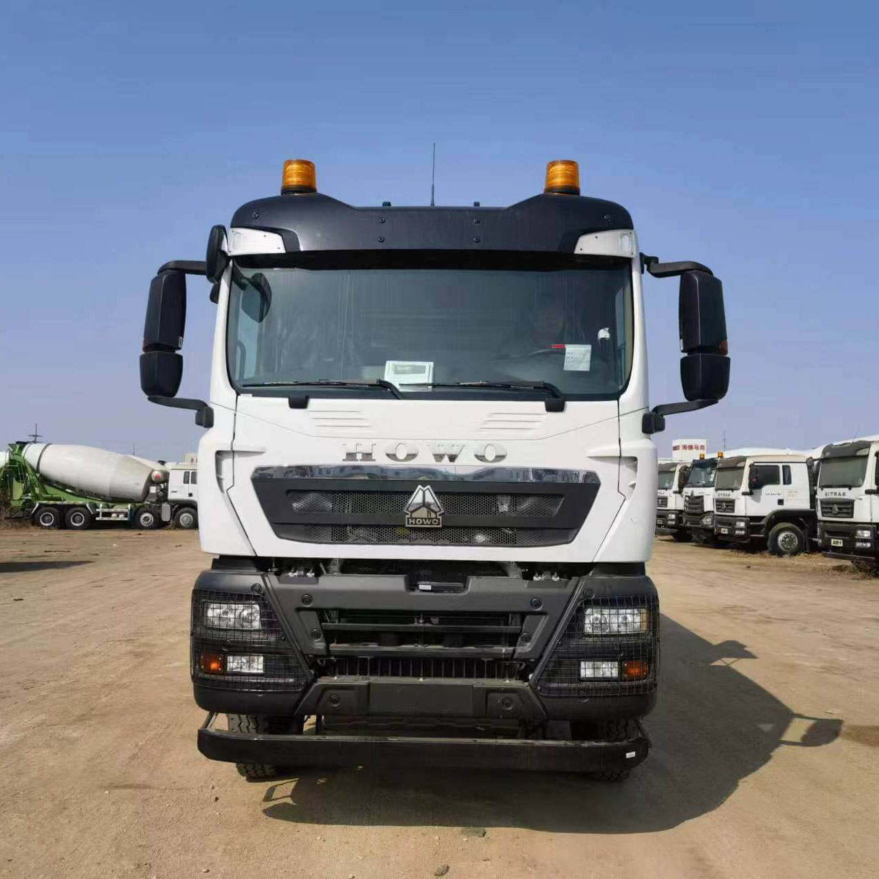 Sinotruk Howo Tx 8x4 Dump Truck