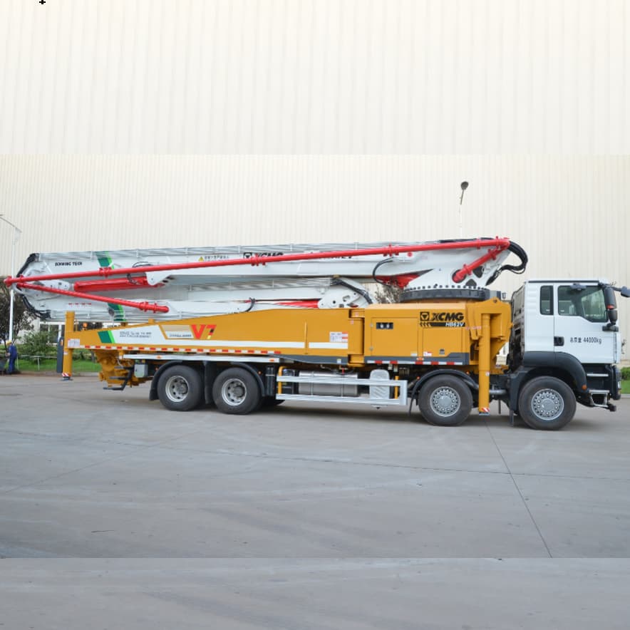 Howo TX 37M Beton Mixer Pump Truck في الجزائر