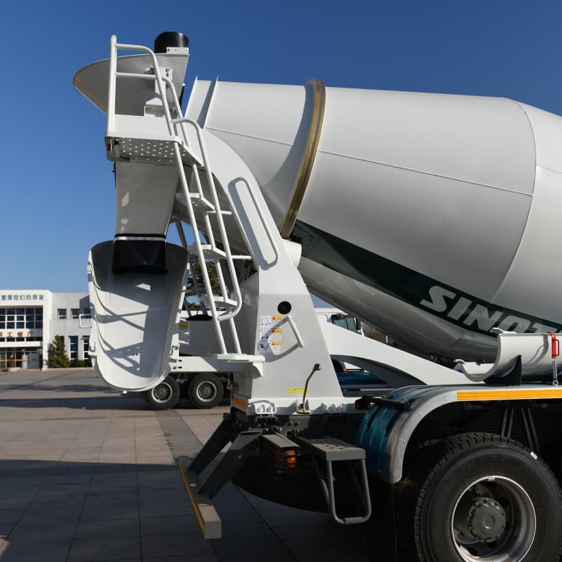 Howo 380HP TX 6X4 10CBM خلاط الخلاص Beton Truck