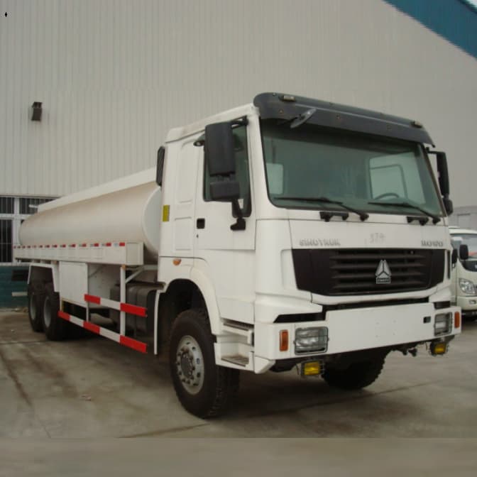  Howo 6x6 All Wheel Drive شاحنة شحن خاصة