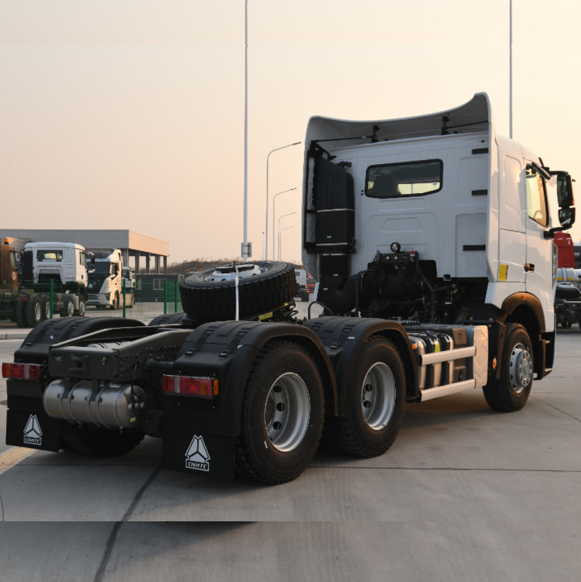 Howo T7H 6x4 430HP MAN TRACT