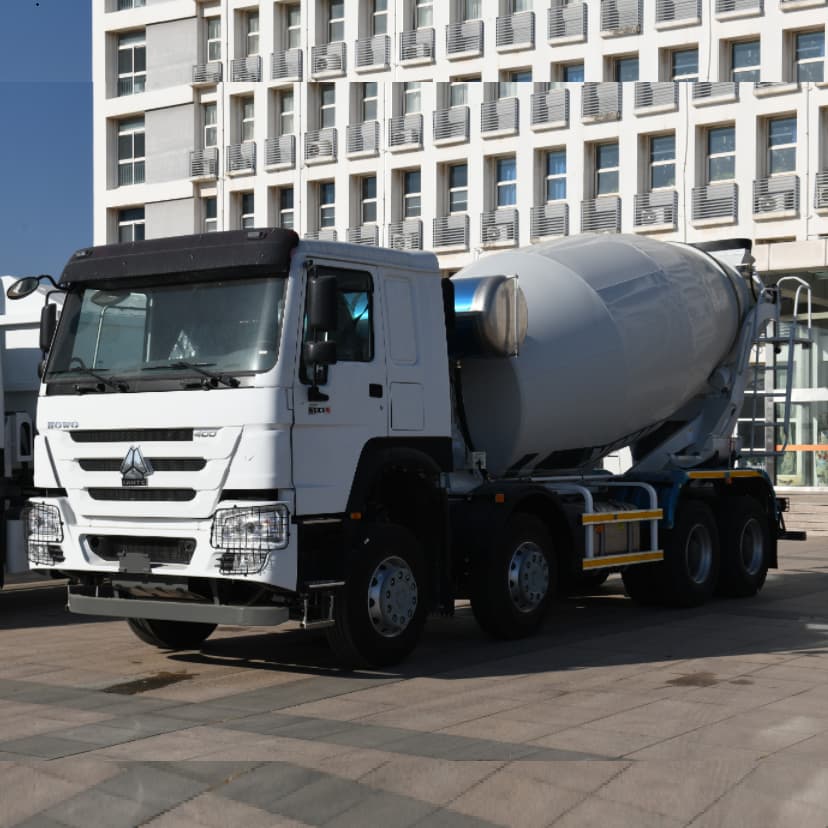 Sinotruk Howo 8x4 12cbm 14cbm شاحنة خلاط خرسانية