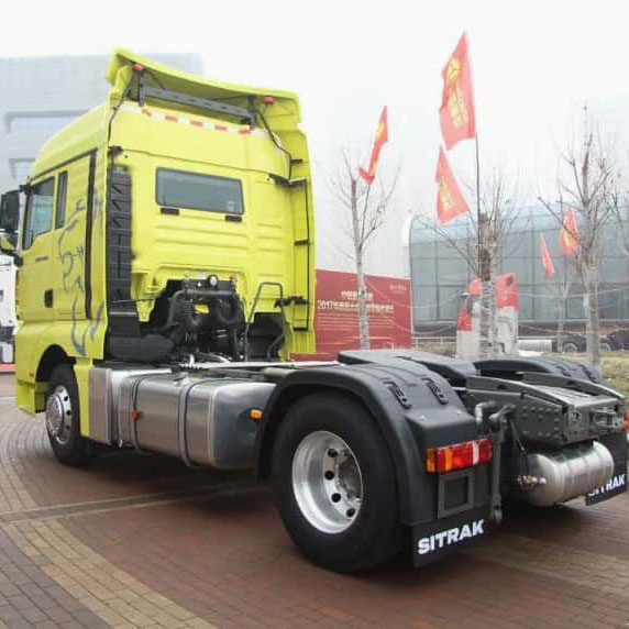 Sitrak 4x2 430HP Truction Truck with Manual Transmission 5 