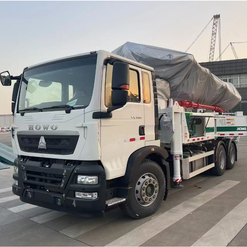 Howo TX 43M Beton Mixer Pump Truck in Algeria 2 