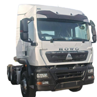 Howo TX 6x4 400HP شاحنة جرار ثقيلة للخدمة التانزانيا