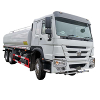 Sinotruk Howo 6x4 20CBM 20000 LOTER