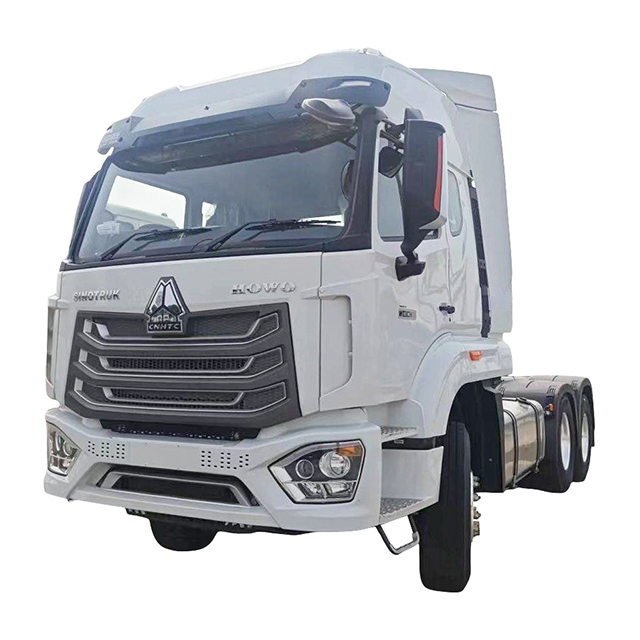 Sinotruk Howo 4x2 6x4 Truction Truck