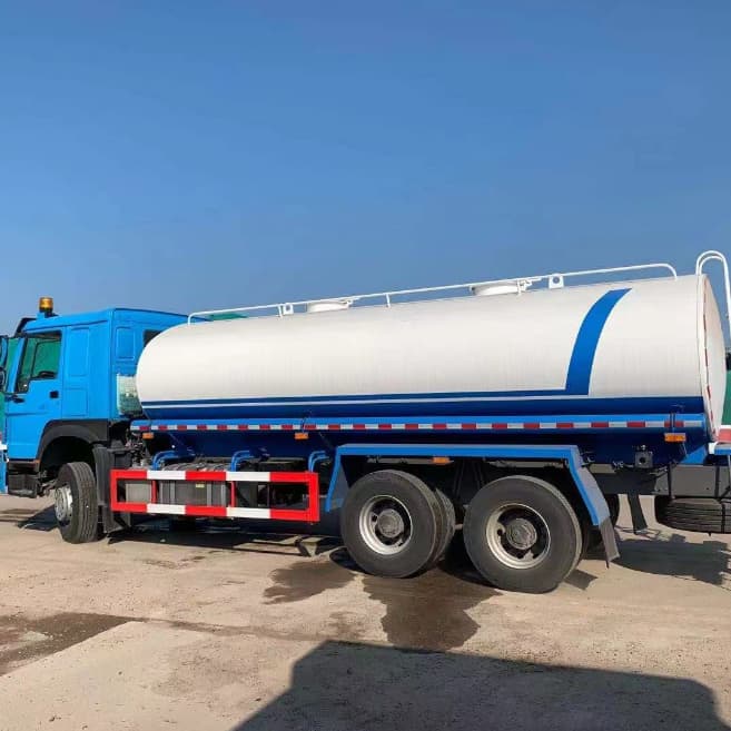 Sinotruk Howo 6x4 20CBM 20000 LOTER