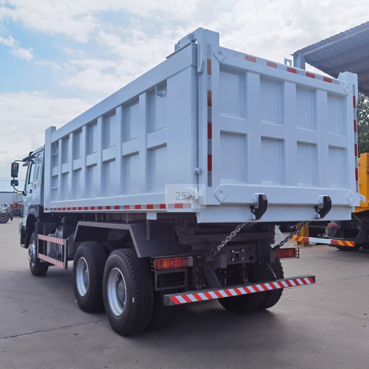 ​​Howo 6x4 380HP 20CBM DUMP TRACK in stock for Zimbabwe 3 