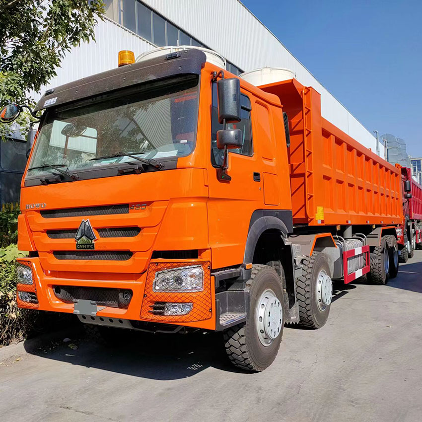 Sinotruk Howo 400hp 8x4 Dump Truck