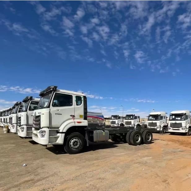 Sinotruk Howo 6x4 هيكل شحن 380 حصان