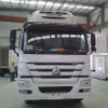 Sinotruk Howo 6x4 25T شاحنة ثلاجة