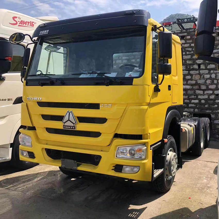 Sinotruk Howo 6x4 Tracter Truck Drive Hand Drive in Stock