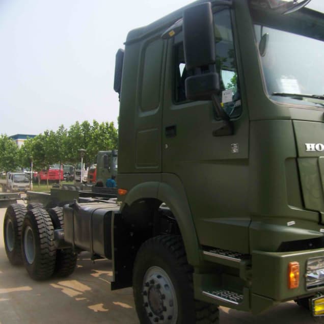  Howo 6x6 All Wheel Drive شاحنة شحن خاصة