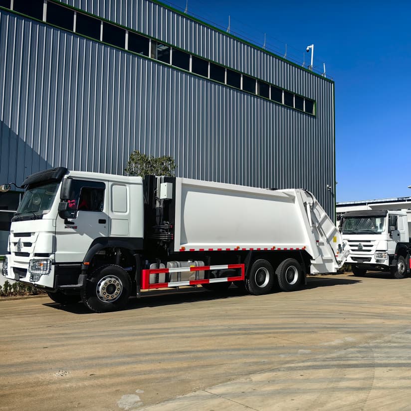 ساينو تراك HOWO 6X4 20CBM شاحنة القمامة الضاغطة لأفريقيا