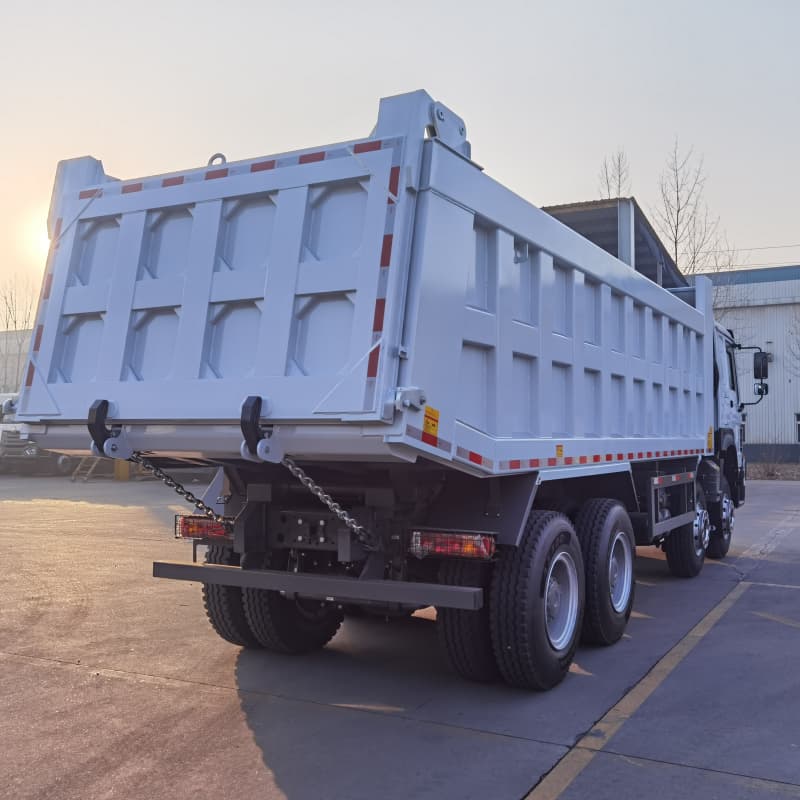 Howo 8x4 25CBM Dump Truck for Tanzania in Stock 6 