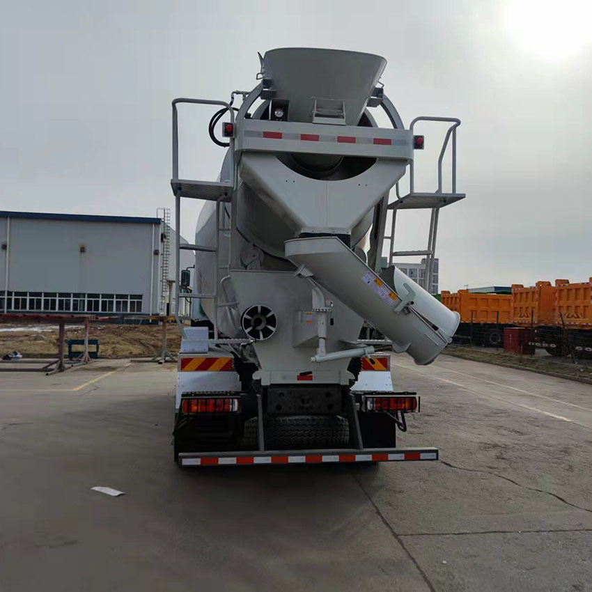 Sinotruk Howo 6x4 10 سم شاحنة خلاط خرسانية