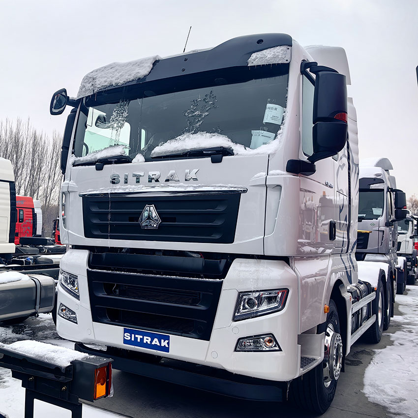 Sitrak 6x4 480HP Truction Truck مع انتقال يدوي