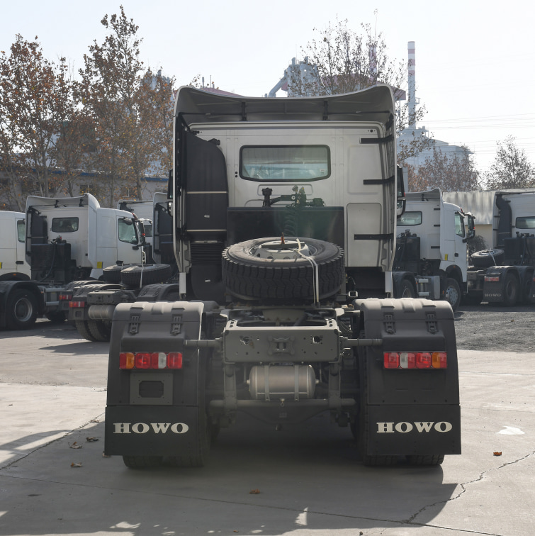 TX-U 6x4 Truct