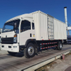 HOWO 4X2 10T Van Box Lorry Transport Cargo Truck في المخزون