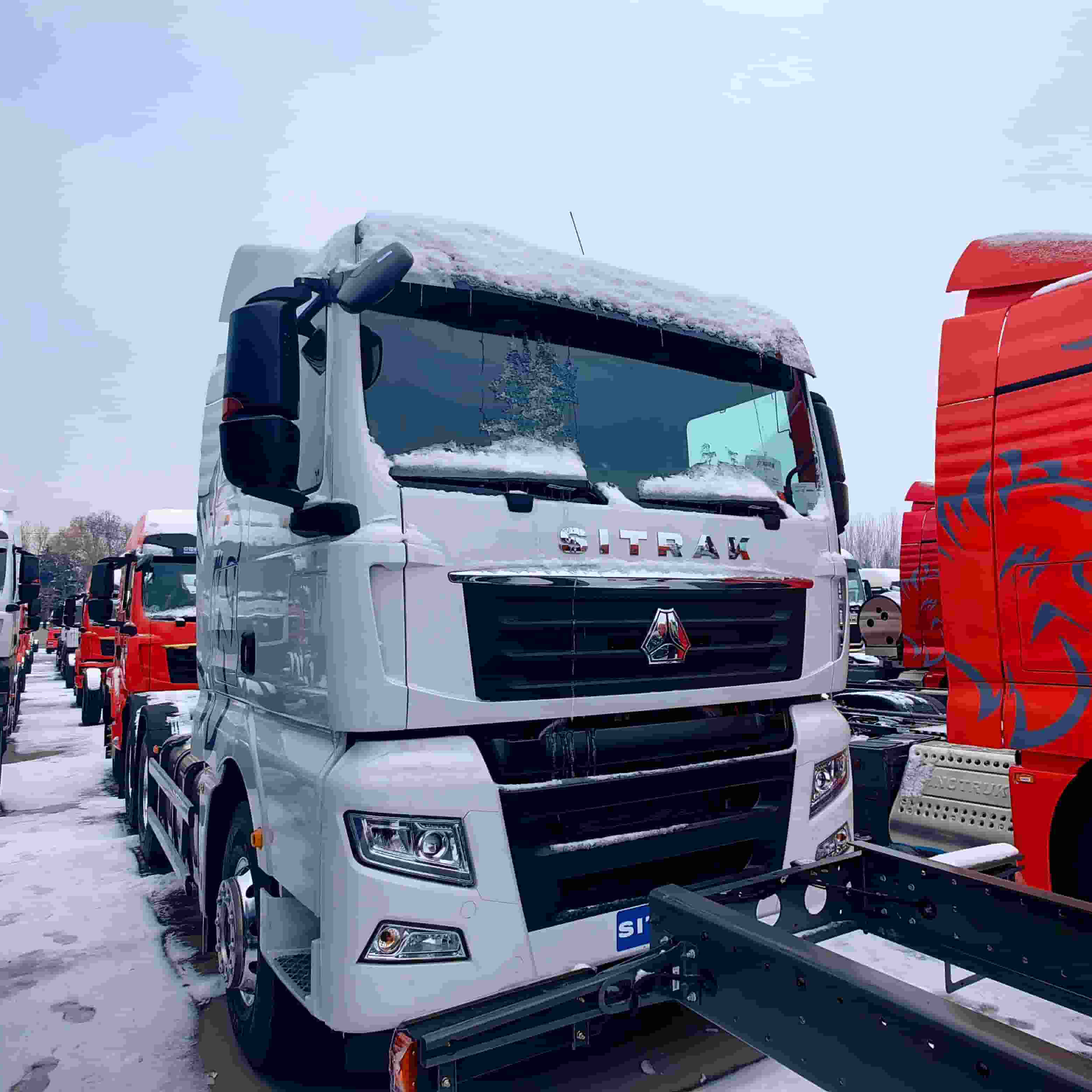 Sitrak G7 6x4 Euro III Man Man Engine Truction Truck