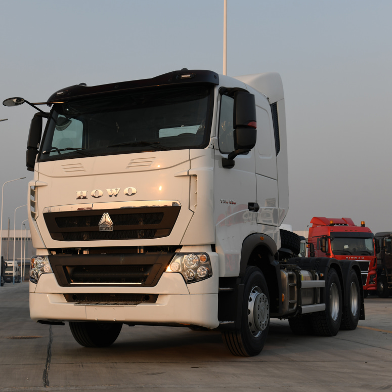 Howo T7H 6x4 430HP MAN TRACT